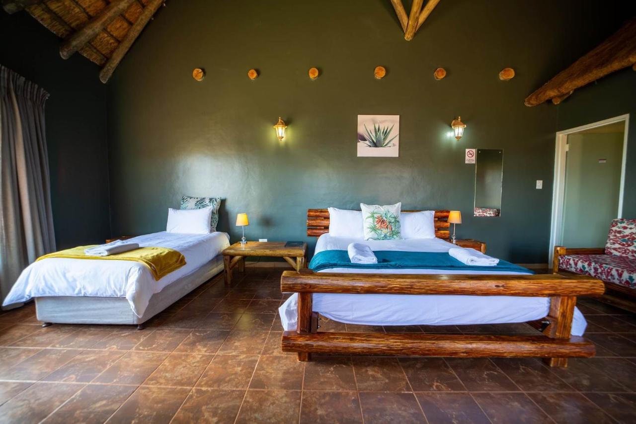 Red Sands Country Lodge Kuruman Exterior photo